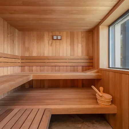 Lovely In With Sauna Apartment *