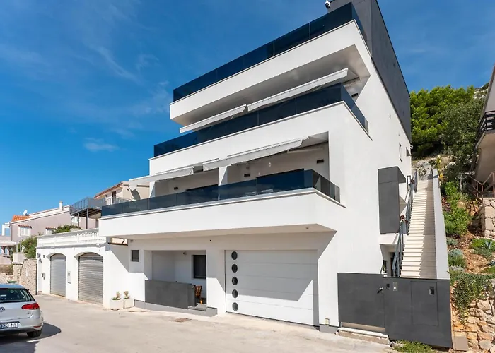 Lovely In With Sauna Апартаменты