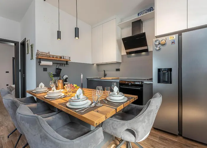 Lovely In With Sauna